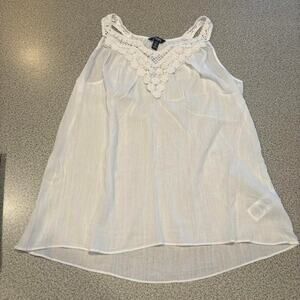 Chaps Boho White Gauze Sleeveless Blouse with Floral Crochet Neckline